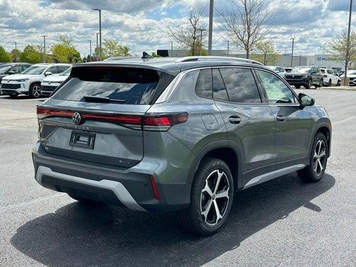 Gray 2026 Volkswagen Tiguan 2.0T SE