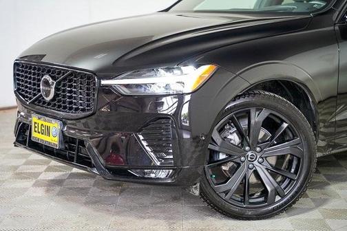 2022 Volvo XC60 B5 R-Design