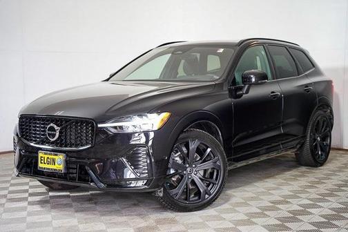 2022 Volvo XC60 B5 R-Design