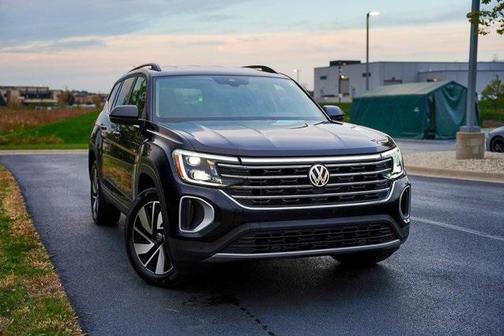 2024 Volkswagen Atlas 2.0T SE