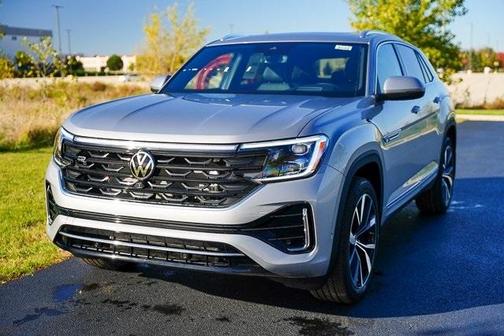 2026 Volkswagen Atlas Cross Sport 2.0T SEL Premium R-Line