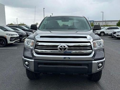 Magnetic Gray Metallic 2016 Toyota Tundra SR5
