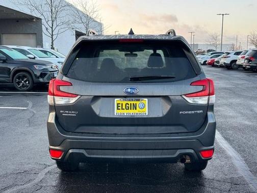 2024 Subaru Forester Premium