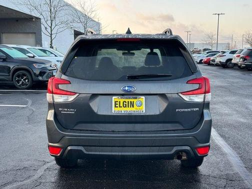 2024 Subaru Forester Premium