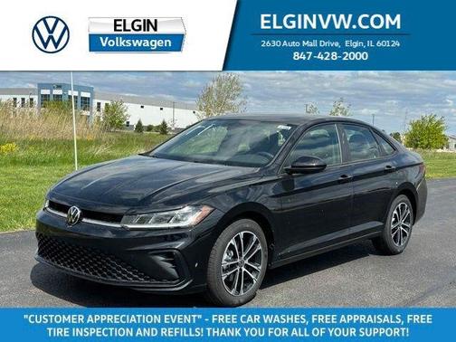 Deep Black Pearl Effect 2026 Volkswagen Jetta 1.5T Sport
