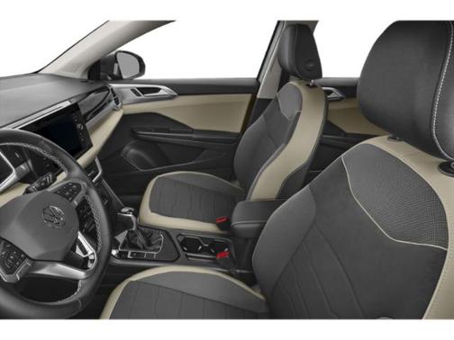 Platinum Gray Metallic 2025 Volkswagen Taos 1.5T SE