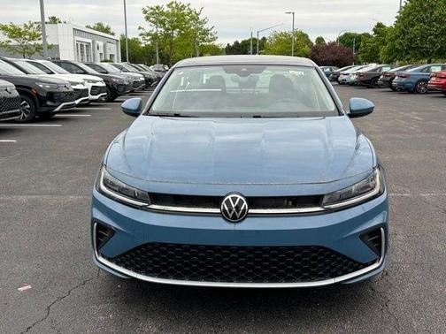 Monterey Blue Pearl 2026 Volkswagen Jetta 1.5T SE
