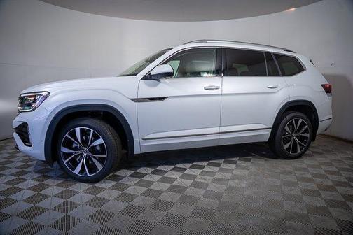 2025 Volkswagen Atlas 2.0T SEL Premium R-Line