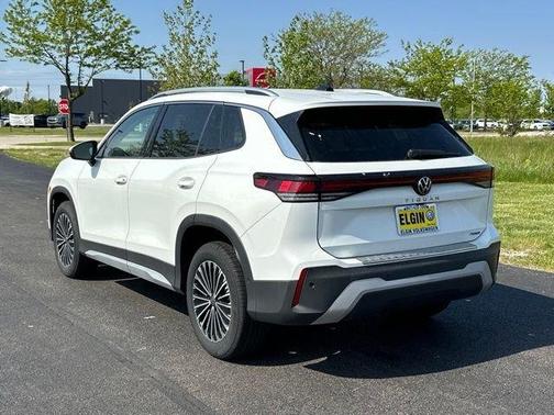 Pure White 2026 Volkswagen Tiguan 2.0T S