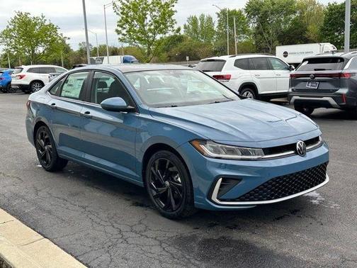 Monterey Blue Pearl 2026 Volkswagen Jetta 1.5T SE