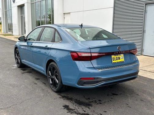 Monterey Blue Pearl 2026 Volkswagen Jetta 1.5T SE