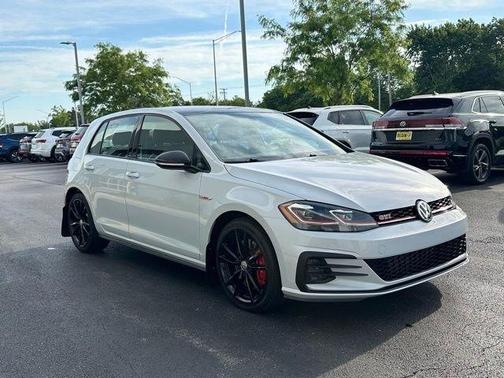 White Silver Metallic 2021 Volkswagen Golf GTI 2.0T SE