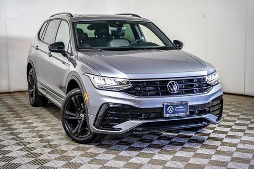 2024 Volkswagen Tiguan 2.0T SE R-Line Black