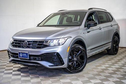 2024 Volkswagen Tiguan 2.0T SE R-Line Black