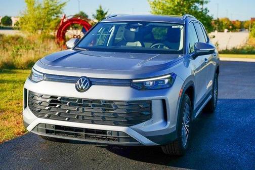 2025 Volkswagen Tiguan 2.0T S