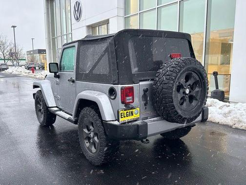 2017 Jeep Wrangler Sahara