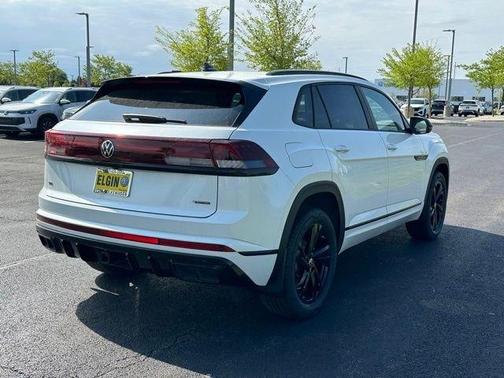 Opal White Pearl 2026 Volkswagen Atlas Cross Sport 2.0T SEL R-Line Black