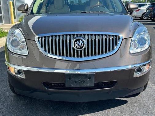 Cocoa Metallic 2011 Buick Enclave CXL