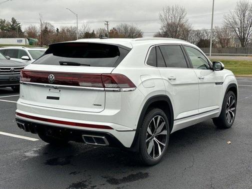 2026 Volkswagen Atlas Cross Sport 2.0T SEL Premium R-Line