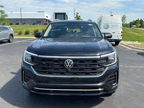 Black 2026 Volkswagen Atlas 2.0T SEL Premium R-Line