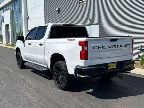 Summit White 2021 Chevrolet Silverado 1500 Custom Trail Boss