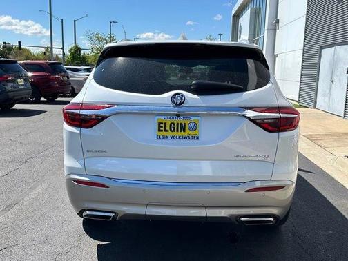 White Frost Tri-Coat 2018 Buick Enclave Premium