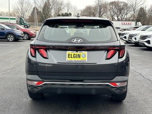 2023 Hyundai TUCSON SE