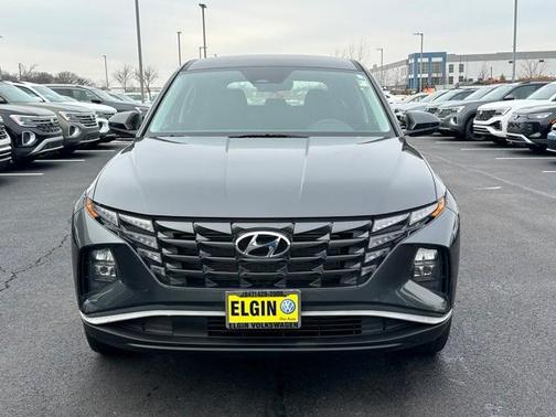 2023 Hyundai TUCSON SE