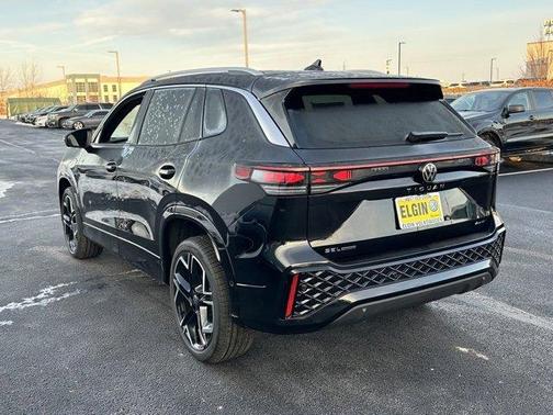 2026 Volkswagen Tiguan 2.0T SEL R-Line