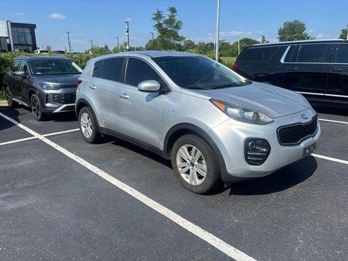 Sparkling Silver 2018 Kia Sportage LX