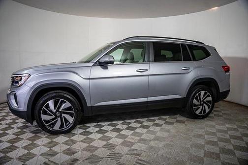 2024 Volkswagen Atlas 2.0T SE