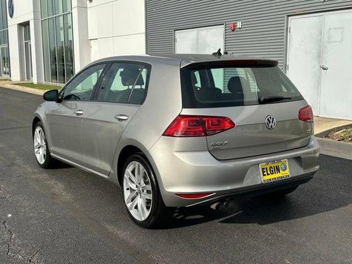 Tungsten Silver Metallic 2017 Volkswagen Golf TSI SEL 4-Door