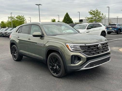 Avocado Green Pearl 2026 Volkswagen Atlas Cross Sport 2.0T SE W/TECHNOLOGY
