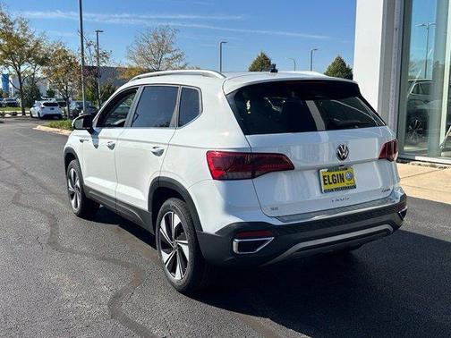 Pure White 2023 Volkswagen Taos 1.5T SE