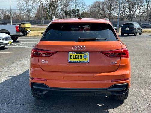 2022 Audi Q3 45 S line Premium