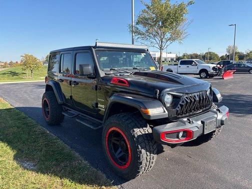 Black Clearcoat 2018 Jeep Wrangler Unlimited Sahara
