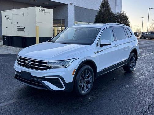 2023 Volkswagen Tiguan 2.0T SE
