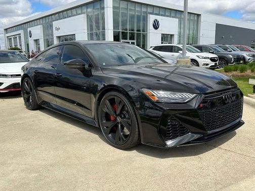 Mythos Black Metallic 2022 Audi RS 7 4.0T quattro