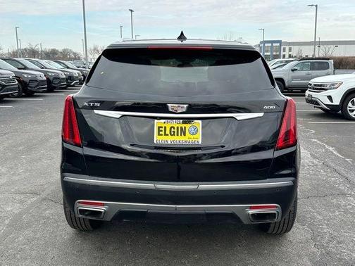 Stellar Black Metallic 2022 Cadillac XT5 Premium Luxury
