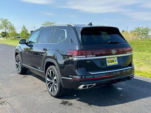 Deep Black Pearl Effect 2026 Volkswagen Atlas 2.0T SEL Premium R-Line