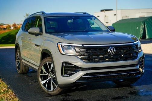 2026 Volkswagen Atlas 2.0T SEL Premium R-Line