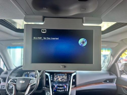 2018 Cadillac Escalade Premium Luxury