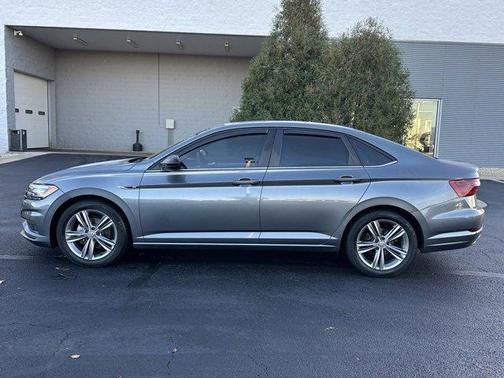 2021 Volkswagen Jetta 1.4T R-Line