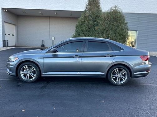 2021 Volkswagen Jetta 1.4T R-Line