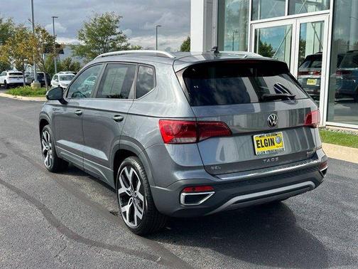 Platinum Gray Metallic 2023 Volkswagen Taos 1.5T SEL