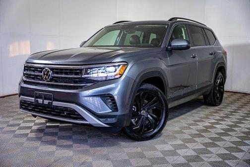 2022 Volkswagen Atlas 3.6L SE w/Technology