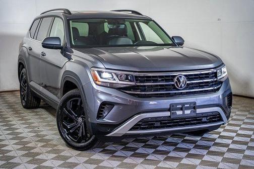 2022 Volkswagen Atlas 3.6L SE w/Technology