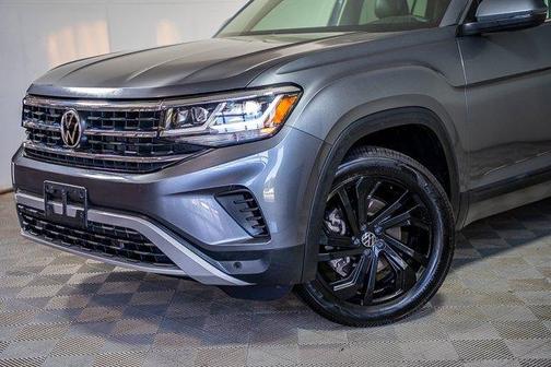 2022 Volkswagen Atlas 3.6L SE w/Technology
