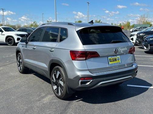 Pyrite Silver Metallic 2024 Volkswagen Taos 1.5T SEL