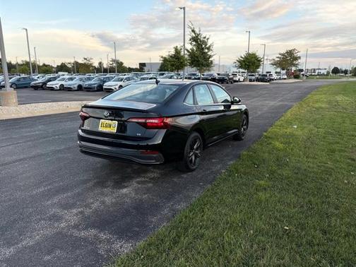 2023 Volkswagen Jetta 1.5T SE
